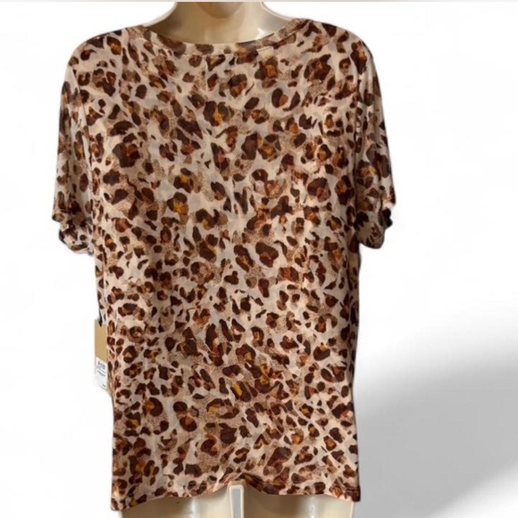 Mesh Leopard Print Top - Picture 3 of 12
